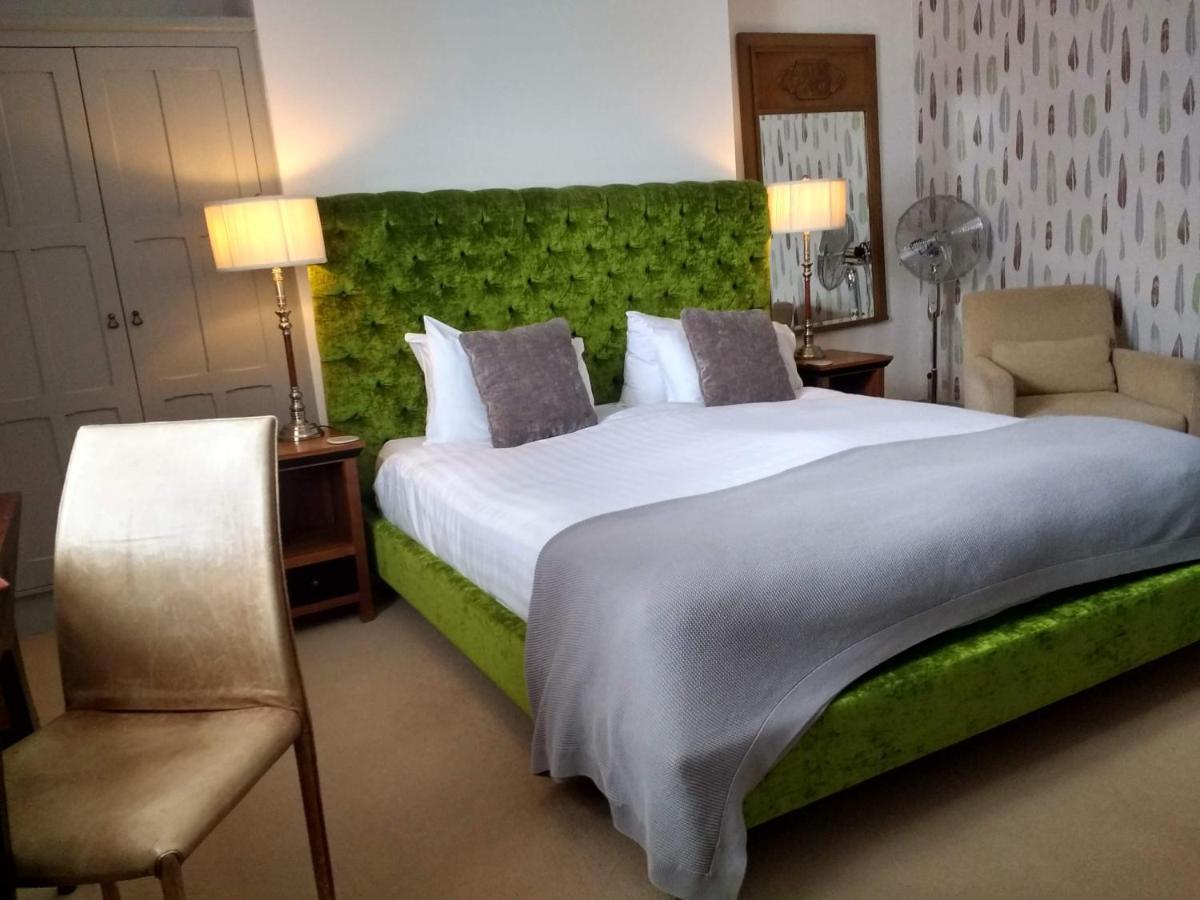 Browns Hotel Дартмаут Экстерьер фото
