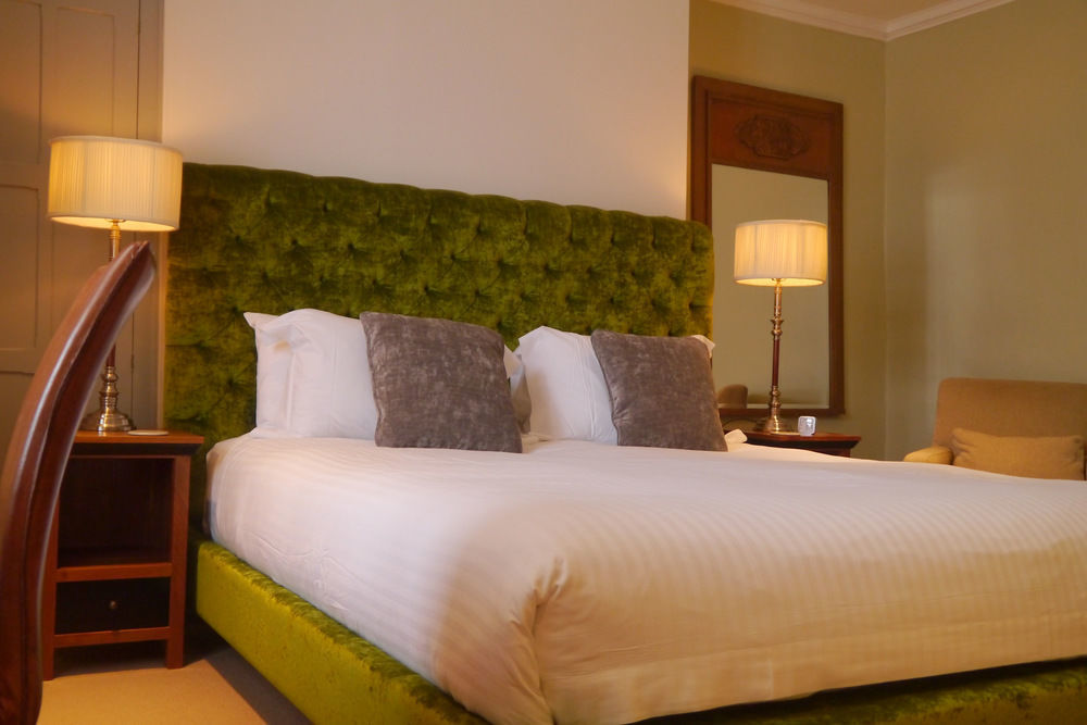 Browns Hotel Дартмаут Экстерьер фото